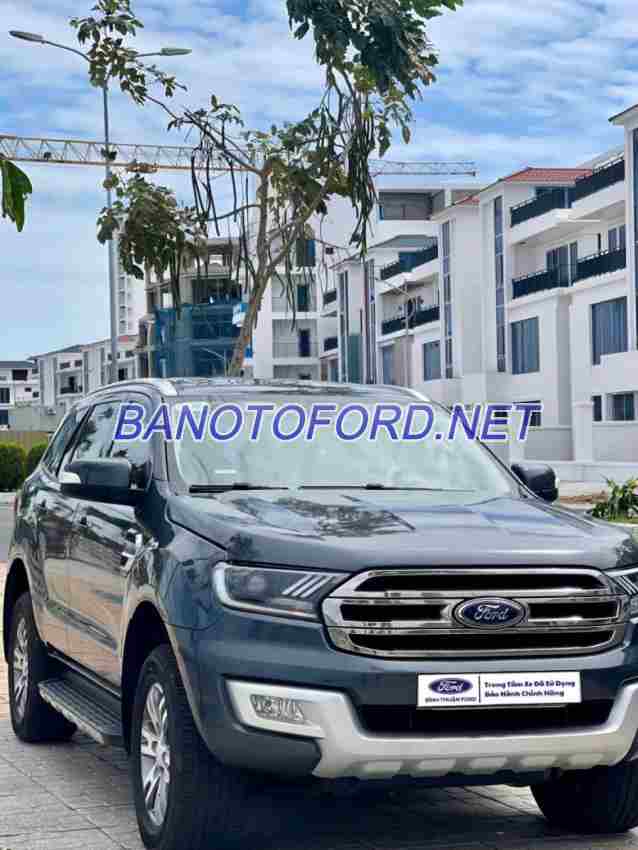 Ford Everest Trend 2.2L 4x2 AT 2016 Số tự động cực đẹp!