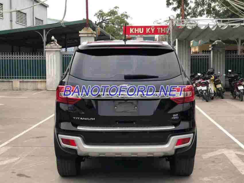 Ford Everest Titanium 2.0L 4x4 AT 2018 Máy dầu, xe đẹp