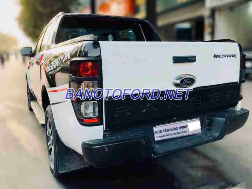 Cần bán gấp Ford Ranger Wildtrak 3.2L 4x4 AT đời 2016, màu Trắng