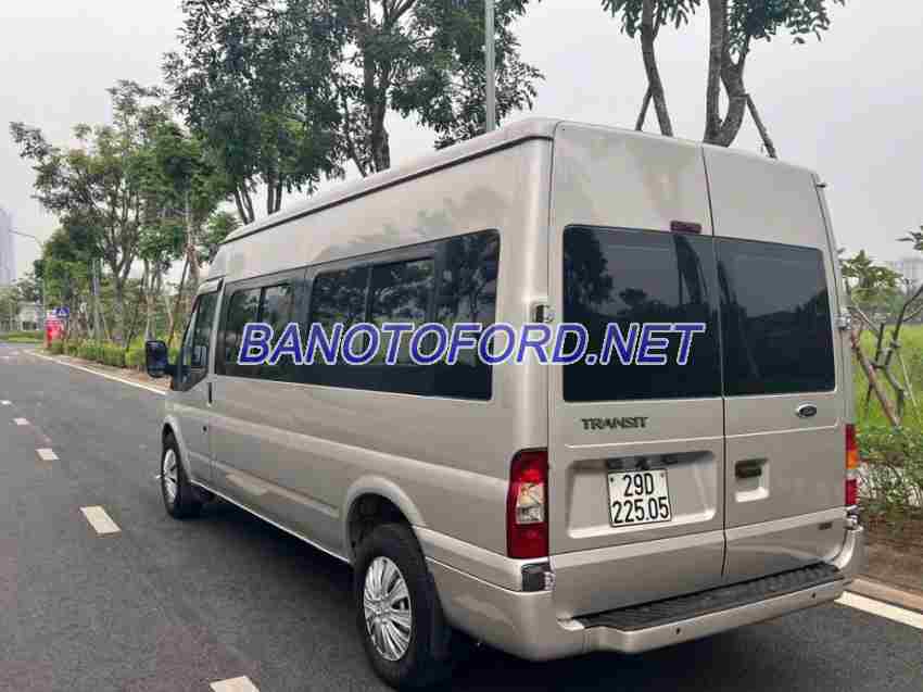 Ford Transit 2.4L năm 2013 cần bán