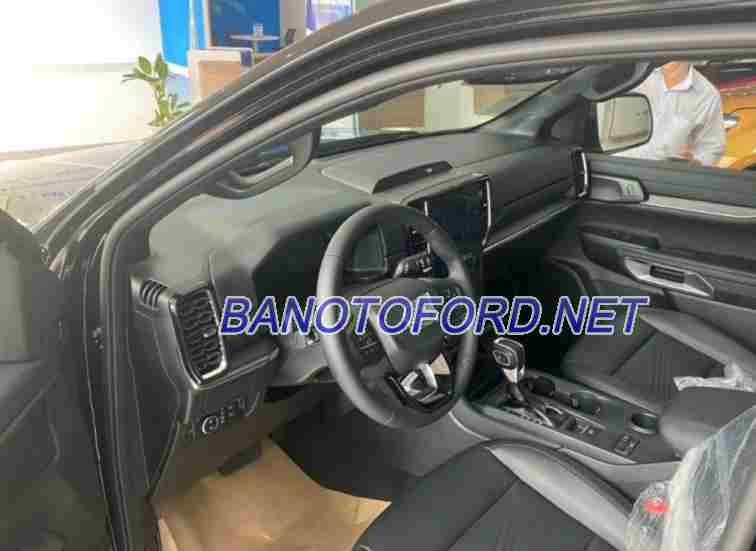 Ford Everest Titanium 2.0L 4x2 AT model 2025, Suv