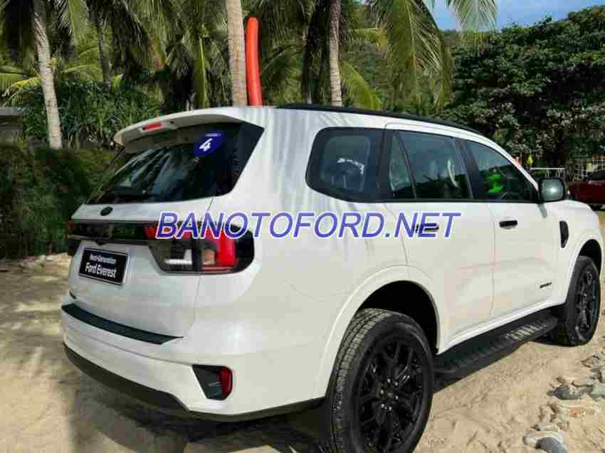 Ford Everest Sport 2.0L 4x2 AT 2025 Số tự động bản Máy dầu