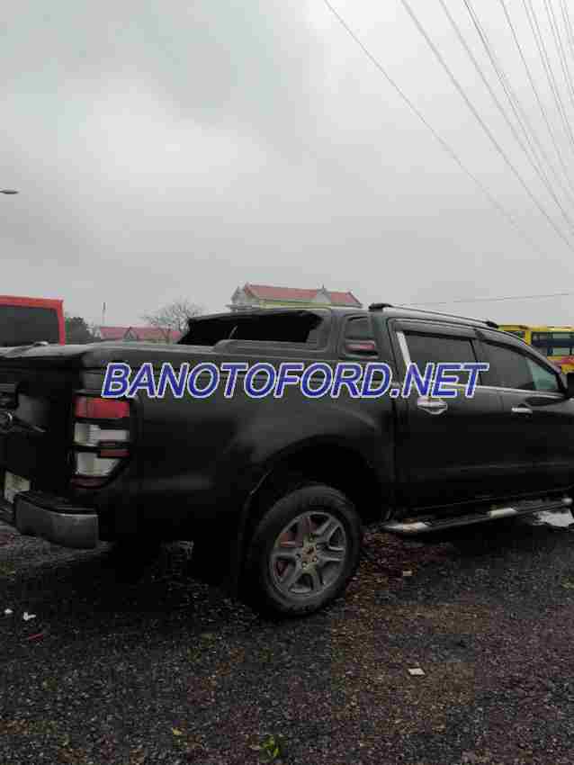 Ford Ranger XLT 2.2L 4x4 MT 2013 Số tay giá đẹp