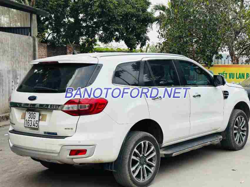 Bán xe Ford Everest Titanium 2.0L 4x4 AT sx 2019 - giá rẻ