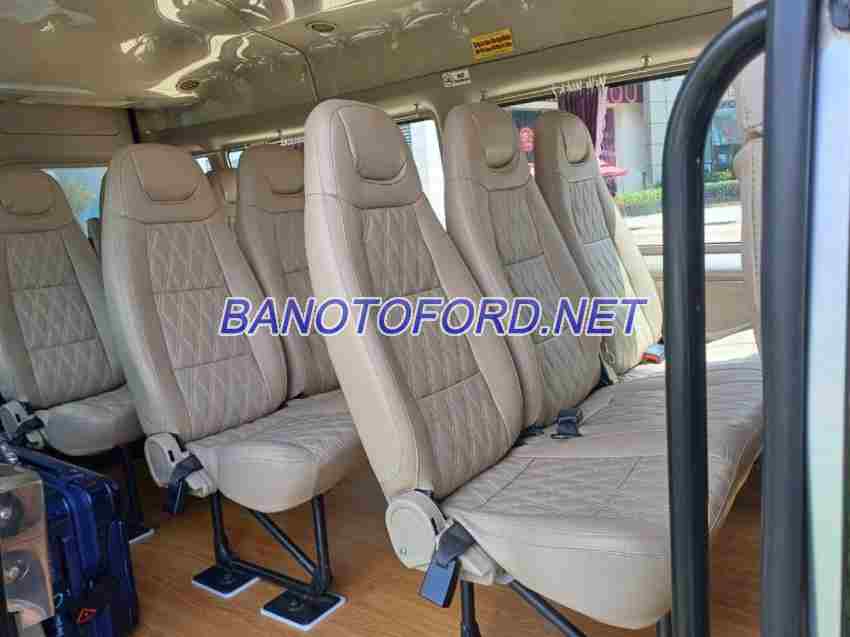 Cần bán xe Ford Transit Luxury đời 2015