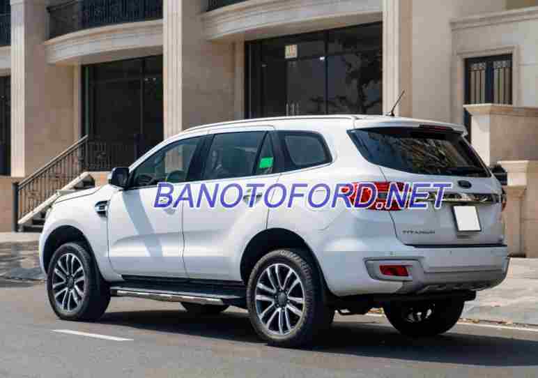 Cần bán xe Ford Everest Titanium 2.0L 4x2 AT màu Trắng 2019