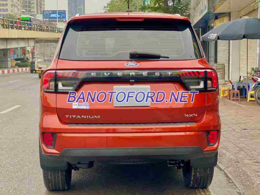 Ford Everest Titanium Plus 2.0L 4x4 AT model 2022 xe chuẩn hết ý