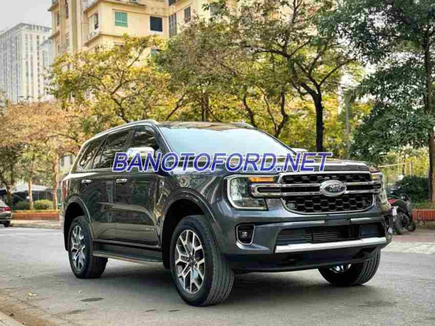 Bán xe Ford Everest Titanium 2.0L 4x2 AT sx 2022 - giá rẻ