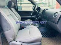 Cần bán gấp xe Ford Everest 2.5L 4x2 AT 2015 màu Đen