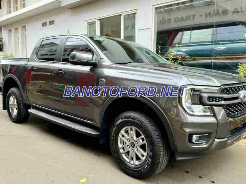 Ford Ranger XLS 2.0L 4x4 AT 2024 - Giá tốt