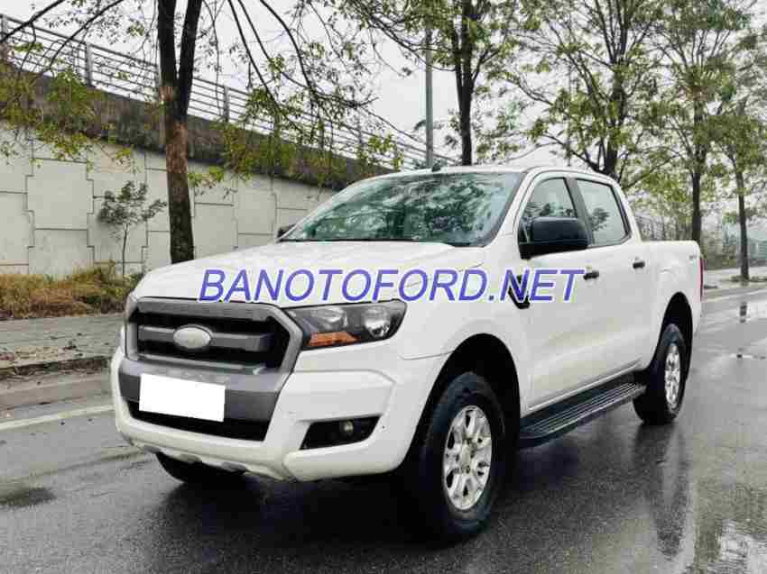 Ford Ranger XLS 2.2L 4x2 AT model 2015 xe chuẩn hết ý