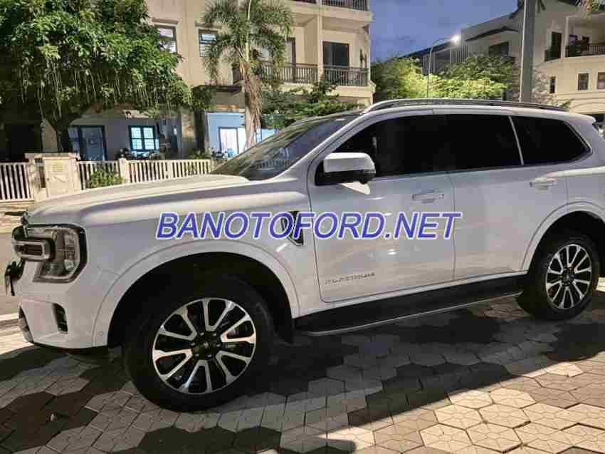 Bán Ford Everest Platinum 2.0L 4x4 AT 2024 - Trắng