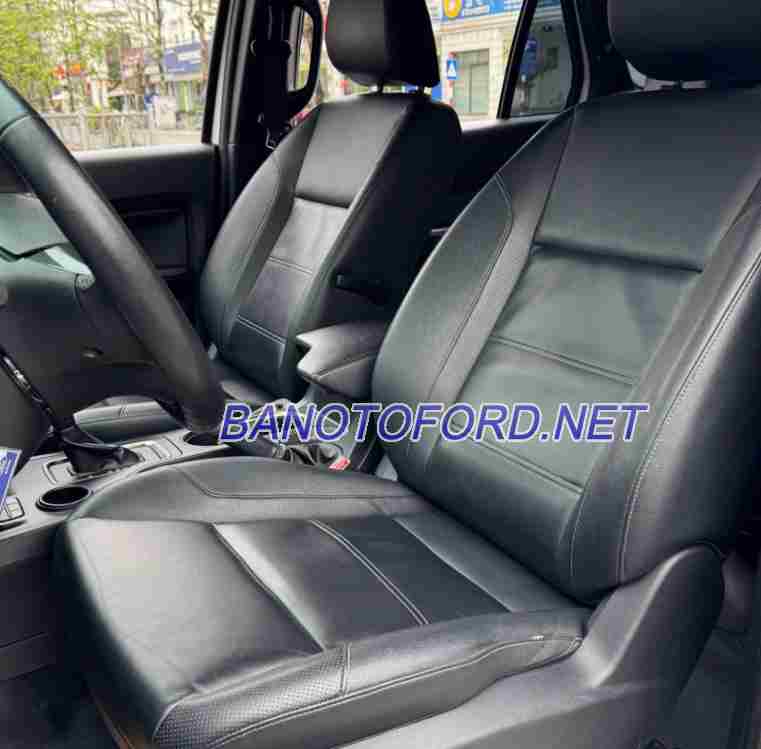 Ford Everest Titanium 2.0L 4x2 AT model 2022 xe chuẩn hết ý