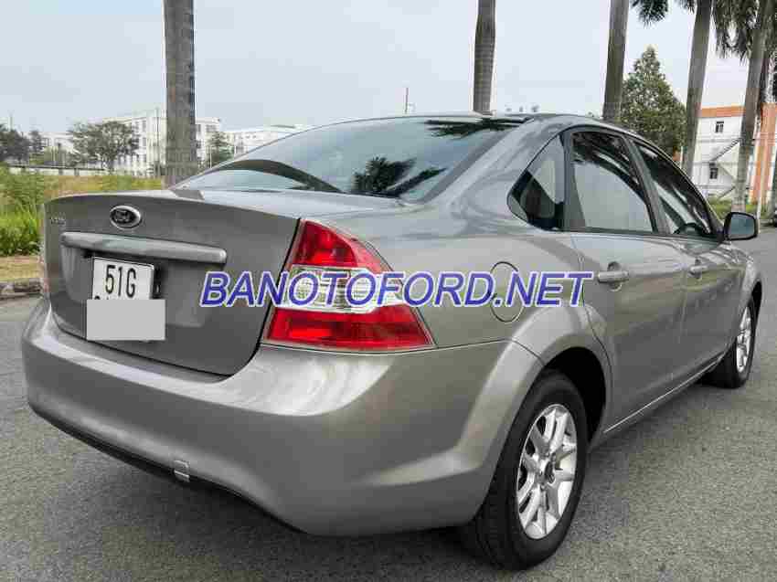 Cần bán gấp xe Ford Focus 1.8 MT 2010 màu Xám