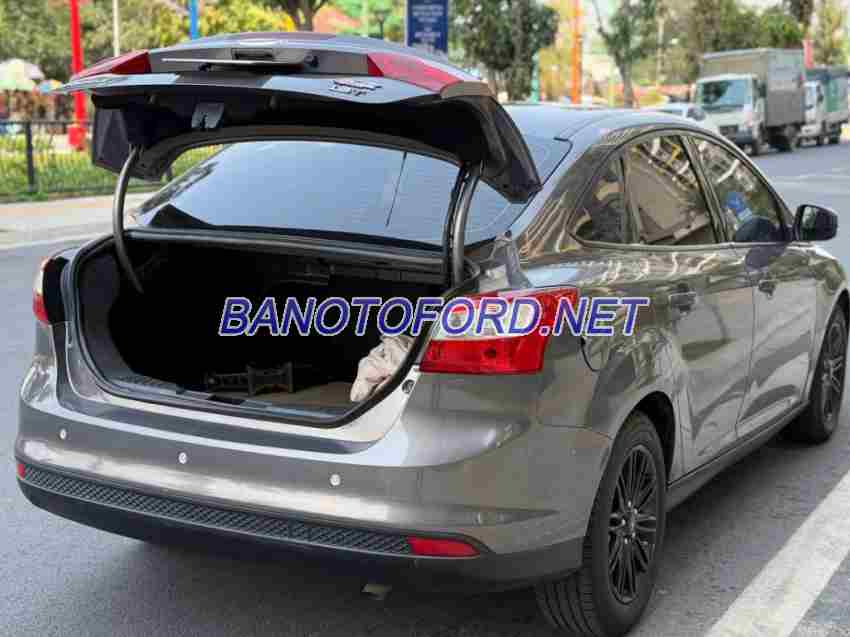 Ford Focus 1.6 MT 2013 giá cực tốt