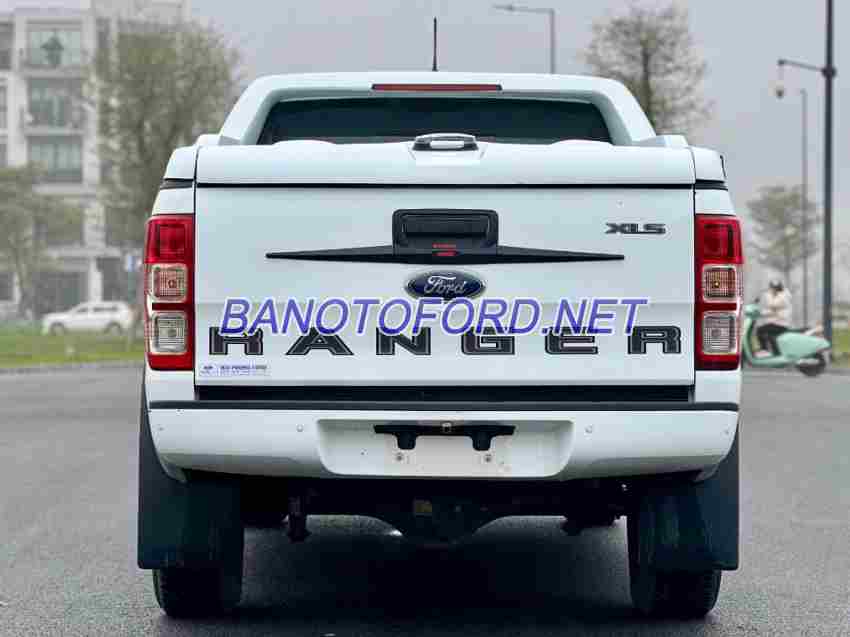 Bán Ford Ranger XLS 2.2L 4x2 MT 2022 - Trắng