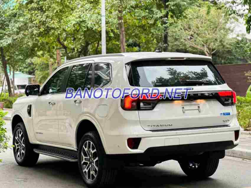 Cần bán xe Ford Everest Titanium Plus 2.0L 4x4 AT năm 2024 màu Trắng cực đẹp