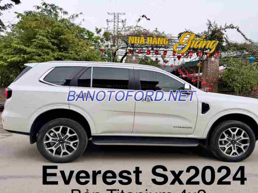 Cần bán xe Ford Everest Titanium 2.0L 4x2 AT 2024 Số tự động