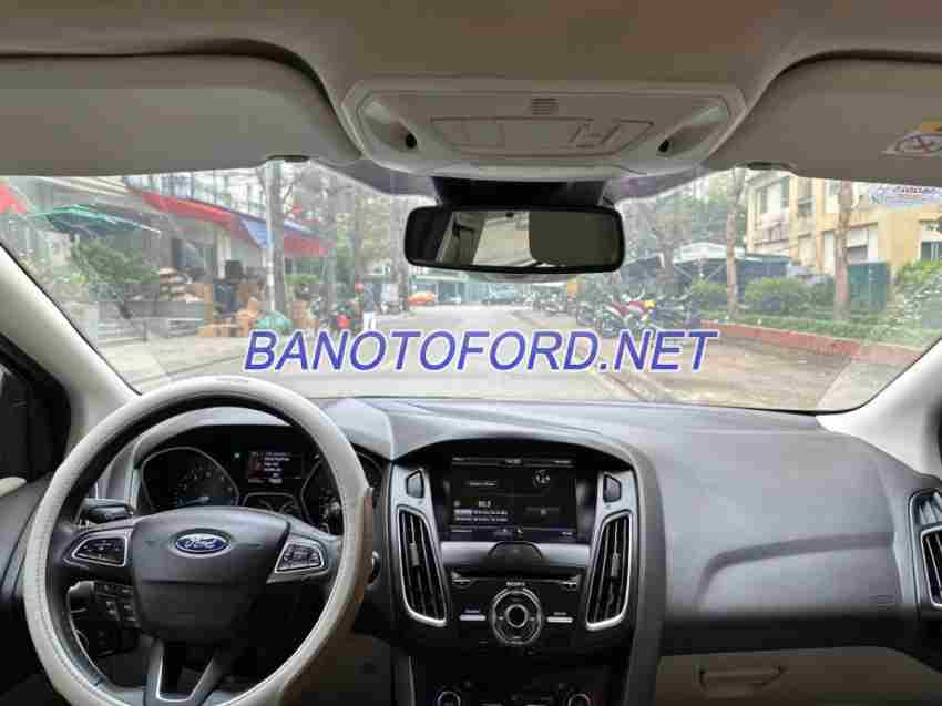 Ford Focus Titanium 1.5L năm 2016 cần bán