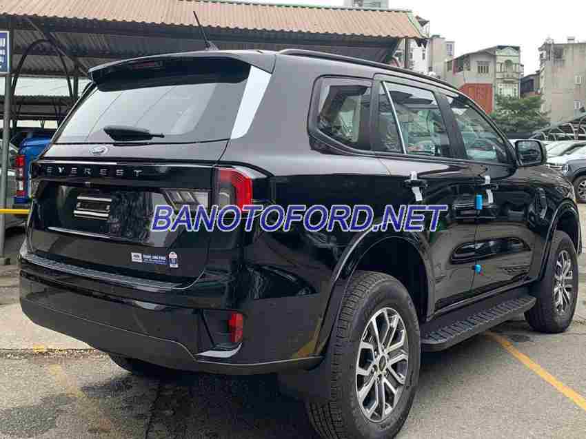 Ford Everest Ambiente 2.0L 4x2 AT 2025, màu Đen, Số tự động
