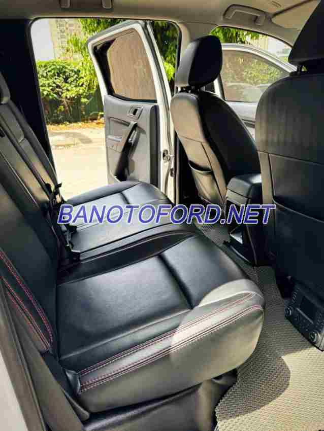 Ford Ranger XLT 2.2L 4x4 MT 2019 Số tay cực đẹp!