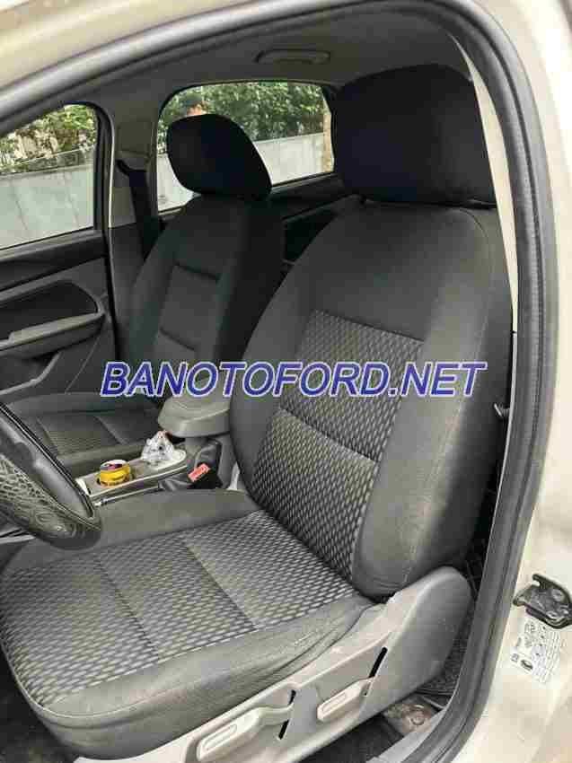 Bán Ford Focus 1.8 AT 2011 - Trắng