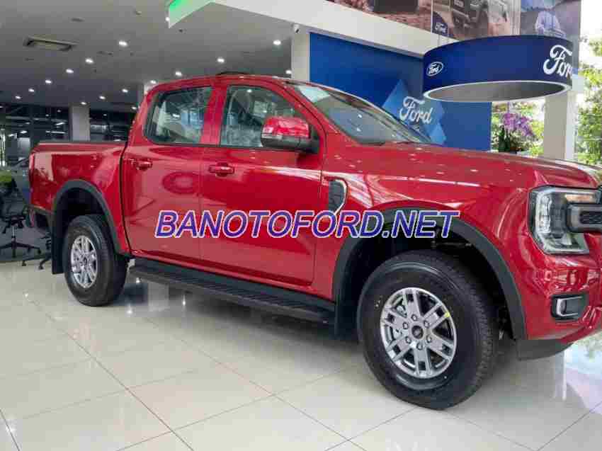 Ford Ranger XLS 2.0L 4x2 AT Số tự động màu Đỏ 2025