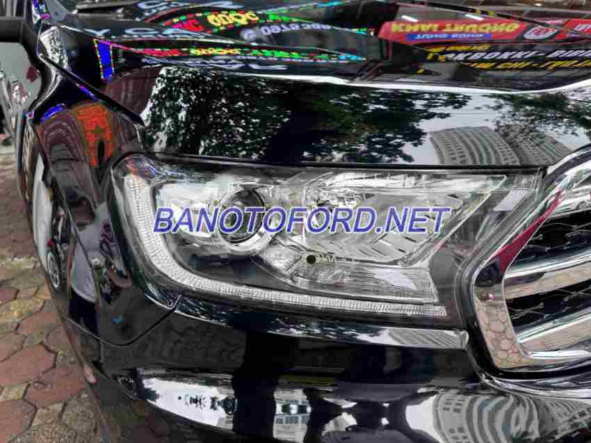 Cần bán Ford Everest Titanium 2.0L 4x4 AT 2019, xe đẹp giá rẻ bất ngờ