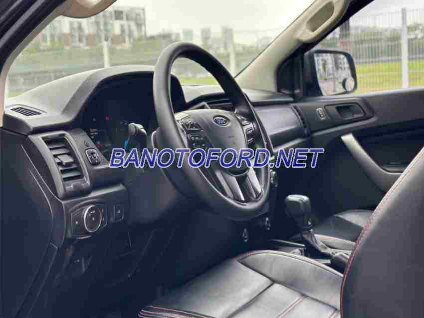 Cần bán xe Ford Ranger XLS 2.2L 4x2 AT 2019 Số tự động màu Đen