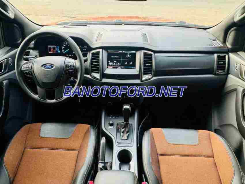 Cần bán xe Ford Ranger Wildtrak 3.2L 4x4 AT đời 2015