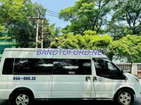 Ford Transit 2023 Van Minivan màu Trắng