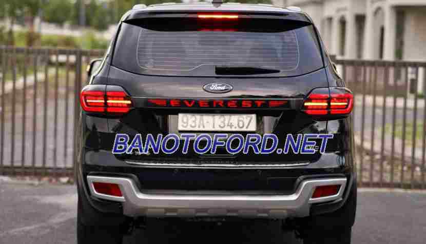 Cần bán Ford Everest Titanium 2.0L 4x4 AT đời 2018