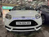 Cần bán gấp xe Ford Focus S 2.0 AT 2013 màu Trắng