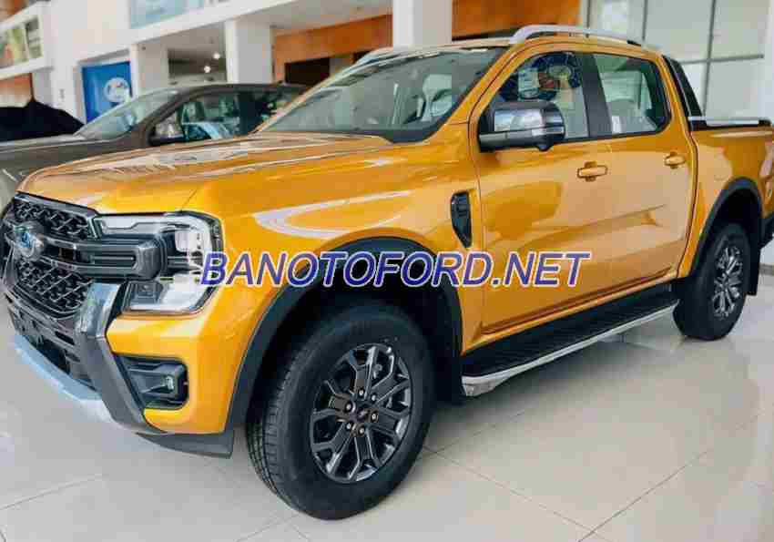 Ford Ranger Wildtrak 2.0L 4x4 AT 2025, màu Cam, Số tự động