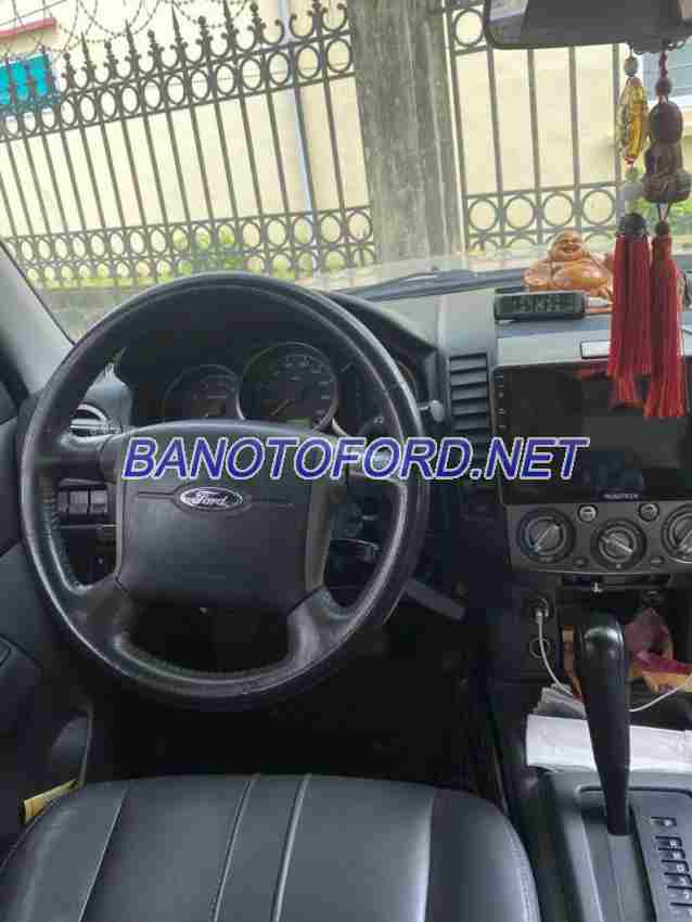 Bán Ford Everest 2.5L 4x2 AT 2014 - giá tốt