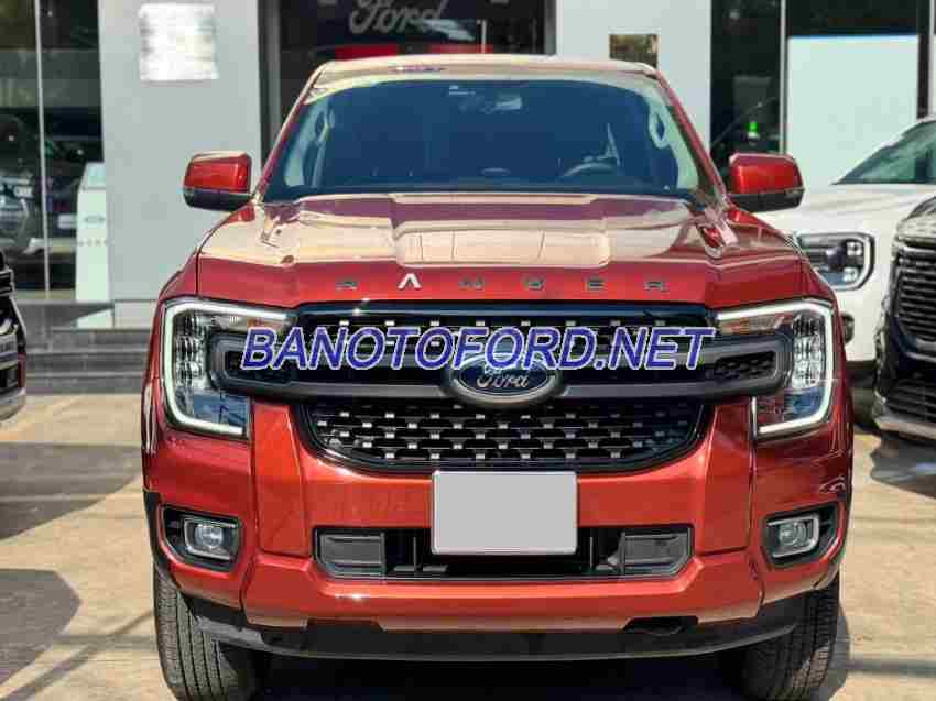 Cần bán gấp Ford Ranger XLS 2.0L 4x2 AT năm 2024 giá cực tốt