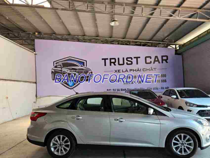 Cần bán nhanh Ford Focus Titanium 2.0 AT 2014 cực đẹp