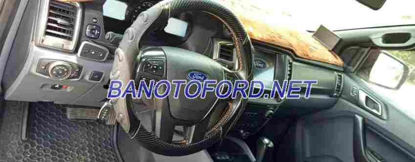 Cần bán Ford Ranger Wildtrak 3.2L 4x4 AT Máy dầu 2017 màu Trắng