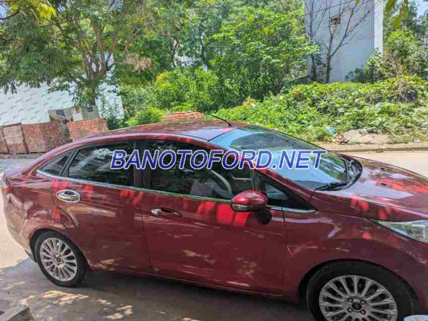 Ford Fiesta Titanium 1.5 AT model 2014 xe chuẩn hết ý