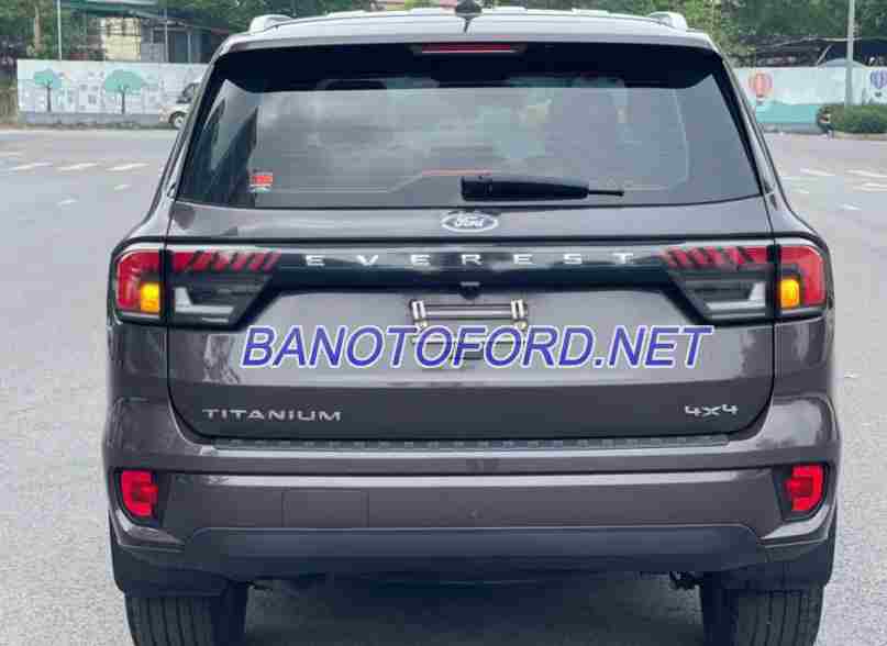 Ford Everest Titanium Plus 2.0L 4x4 AT năm 2022 cần bán