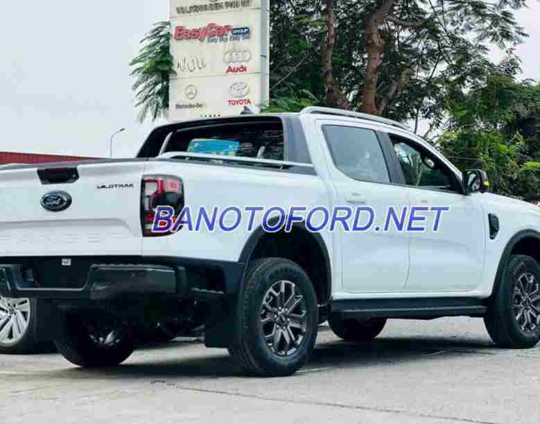 Ford Ranger Wildtrak 2.0L 4x4 AT 2025 - màu Trắng - xe cực đẹp