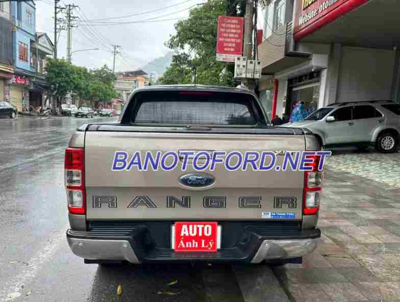 Ford Ranger XLT 2.2L 4x4 AT model 2019 xe chuẩn hết ý