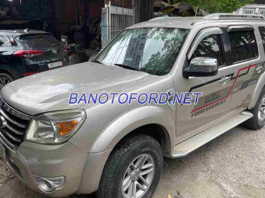 Cần bán gấp Ford Everest 2.5L 4x2 MT đời 2009, màu Bạc