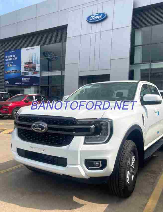 Bán Ford Ranger XLS 2.0L 4x2 AT đời 2025 - màu Trắng
