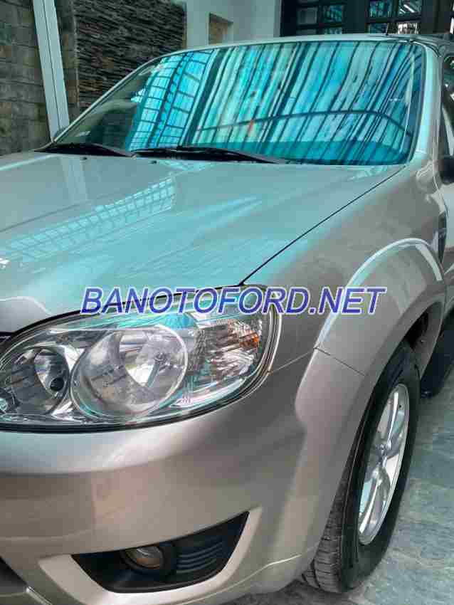Ford Escape XLT 2.3L 4x4 AT model 2010 xe chuẩn hết ý
