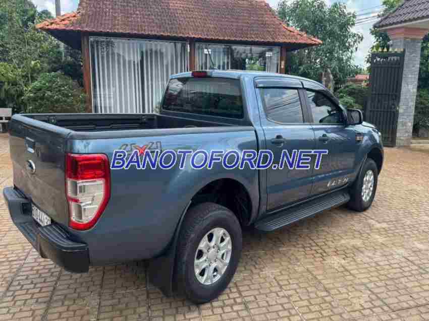 Cần bán xe Ford Ranger XLS 2.2L 4x2 AT năm 2018 màu Xanh cực đẹp