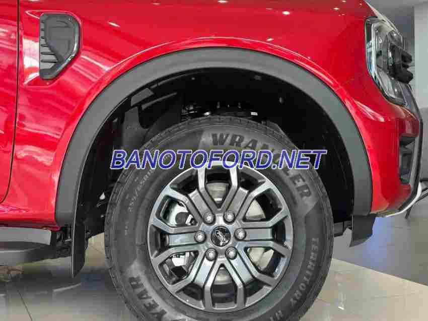 Ford Ranger Wildtrak 2.0L 4x4 AT 2025 - màu Đỏ - xe cực đẹp