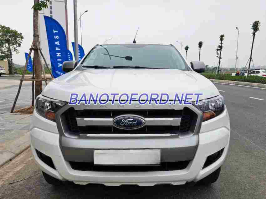 Cần bán nhanh Ford Ranger XLS 2.2L 4x2 AT 2017 cực đẹp