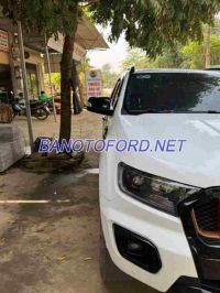 Cần bán gấp xe Ford Ranger Wildtrak 2.0L 4x4 AT 2021 màu Trắng