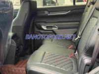 Ford Everest Platinum 2.0L 4x4 AT Máy dầu model 2025